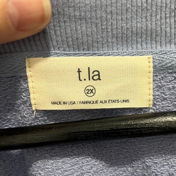 T. La Puff-Sleeve Pullover Shirt French Terry Blue tomato Embroidery 2X - Picture 11 of 13